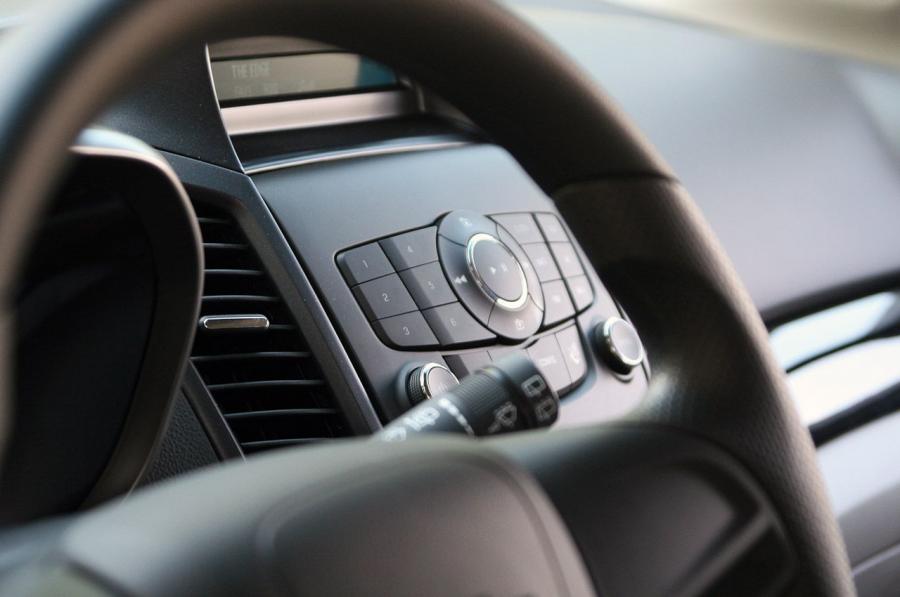 Chevrolet Orlando 2012 года  (фото 23 из 38)